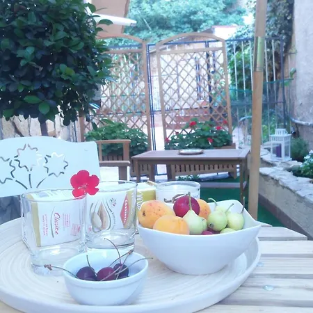La Piazzetta 住宿加早餐酒店